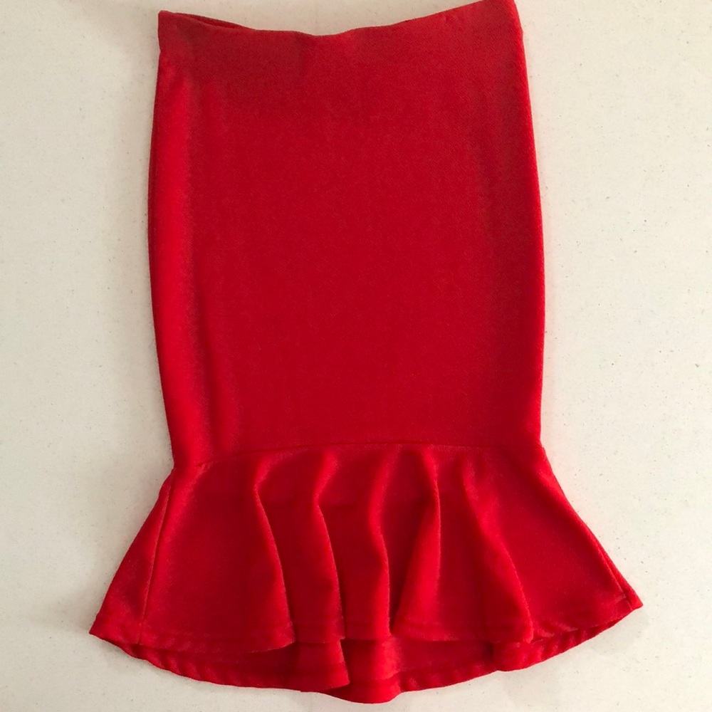 Red Mermaid Skirt - Picture 1 of 3